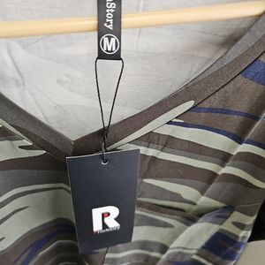 Prinstory camo Army green blouse medium